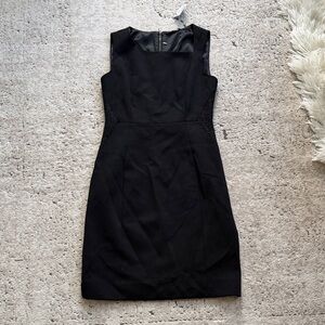 Tahari Black Sleeveless Midi Sheath Dress with full zipper in textured back